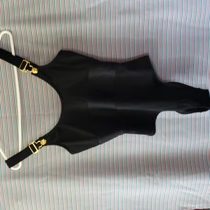 One piece swim suit
